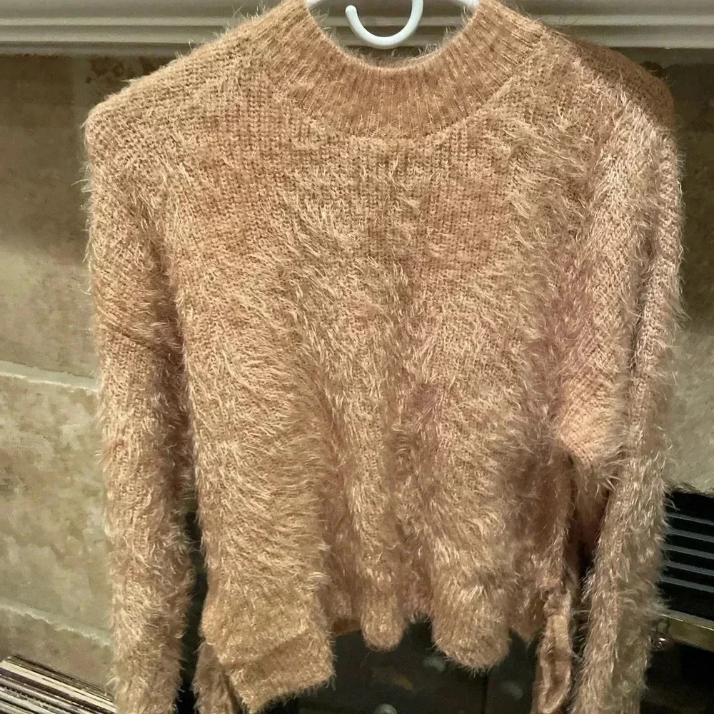 Forever 21 Peach Cozy Crew Sweater Side Ties Med Balletcore/Boho/Feminine - Picture 1 of 16